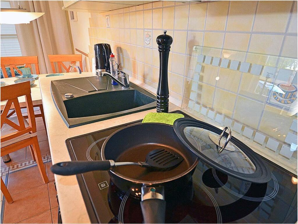 Villa Boeck 7 Comfortable Holiday Residence Glowe Eksteriør bilde